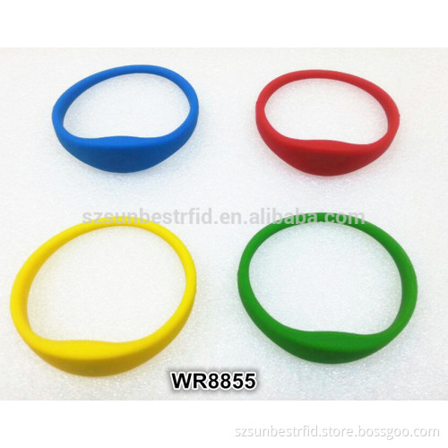 125khz or 13.56mhz rfid silicone waterproof wristband for door access
